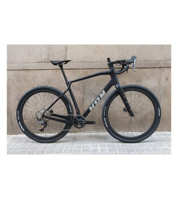 Bicicleta de Gravel KRN Soma Carbon Shimano GRX 1x11: rendimiento y versatilidad