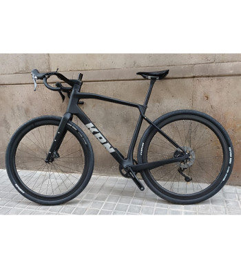 KRN Soma Gravel Bike Carbon Shimano GRX 1x11 – Performance and Versatility