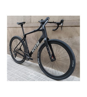 Bicicleta de Gravel KRN Soma Carbon Shimano GRX 1x11: rendimiento y versatilidad